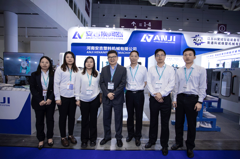 合照88(网站).png 合照88(网站).png